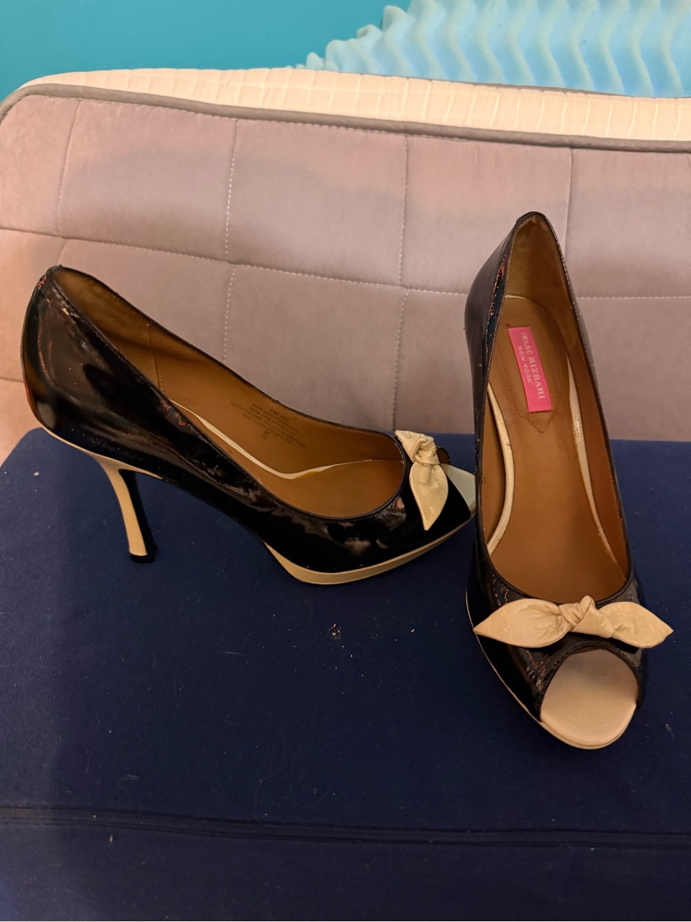 Isaac Mizrahi Black Patent Peep-Toe Pumps with Cream Bow